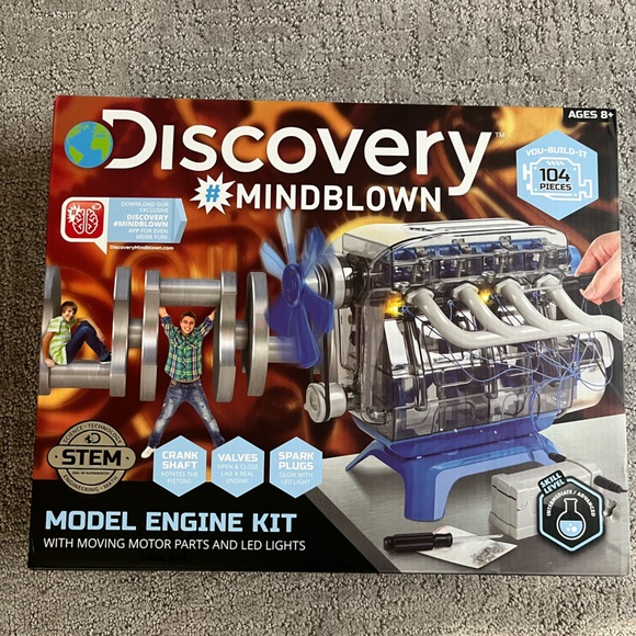 Discovery Toys Discoverymindblown Model Engine Kit With Movingmotor